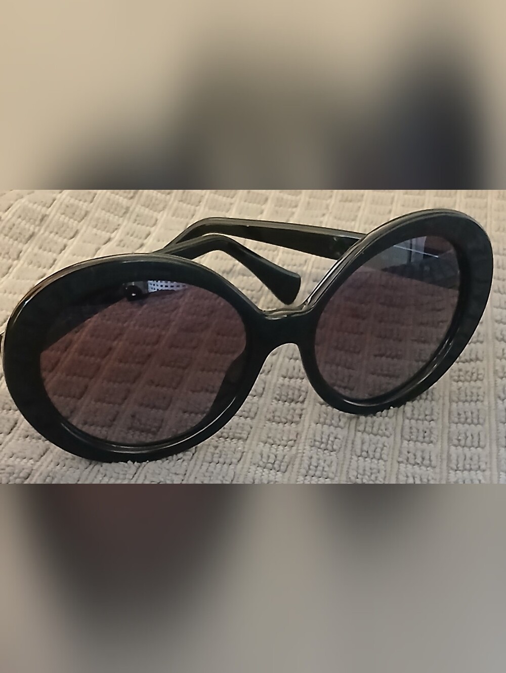 Ferragamo SF956S Black Round Oval Sunglasses Frame 57-18-135 Made In Italy